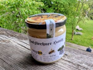 Holzkirchner Honig – feincremiger Blütenhonig